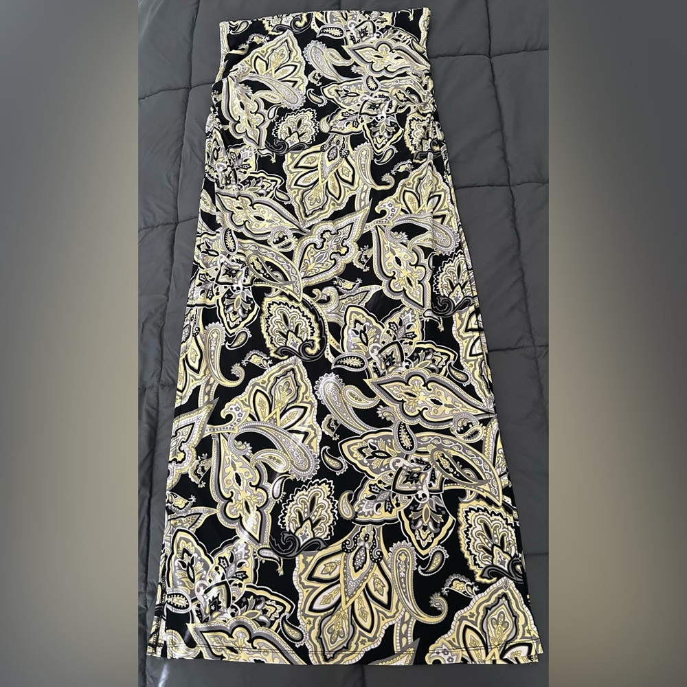 International Concepts Skirt